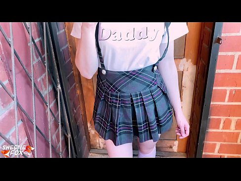 ❤️ L'escola es xucla la polla profundament i la folla en lloc de les classes. ❤❌ Porno anal al ca.porno24-7.ru ️❤