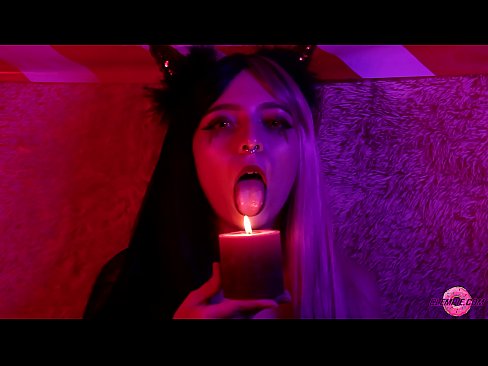 ❤️ Mamada apassionada de Sexy Succubus amb la satisfacció de la boca ❤❌ Porno anal al ca.porno24-7.ru ️❤