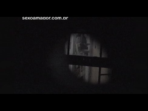 ❤️ Blondie és gravada en secret per un voyeur del barri amagat darrere de maons buits ❤❌ Porno anal al ca.porno24-7.ru ️❤